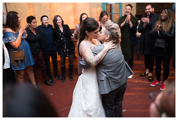 brides-first-dance-classic-photographers