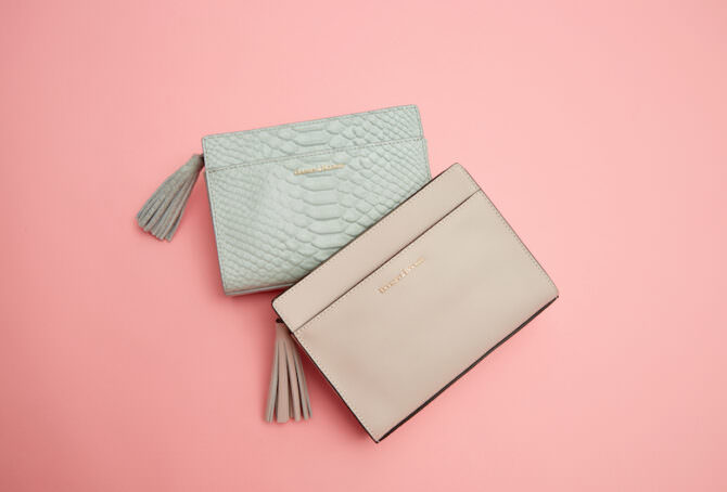 Dooney & Bourke Releases “I Do” Collection