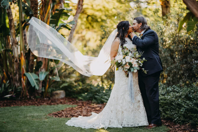Erin and Cameron’s Charming Old Florida Wedding