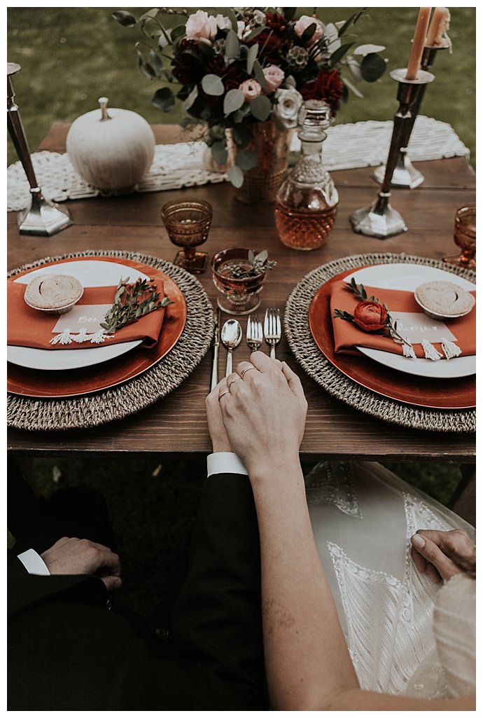 orange wedding decor