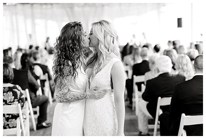 daphne-and-dean-connecticut-lesbian-wedding