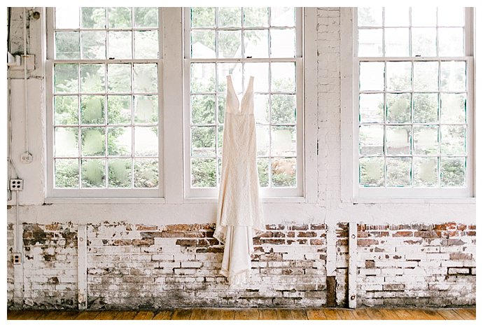 daphne-and-dean-the-lace-factory-connecticut-wedding