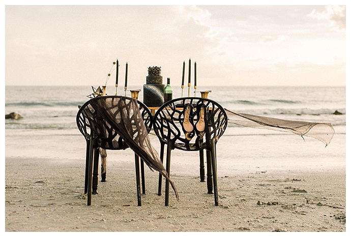 dewitt-for-love-photography-beach-styled-shoot-with-celestial-details