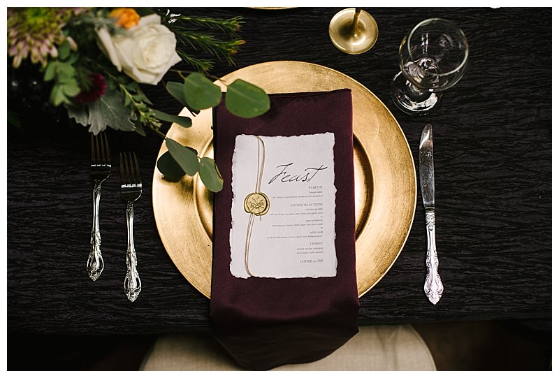 burgundy-gold-wedding-place-setting