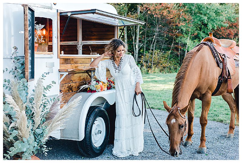 Mobile Bar Wedding Vendor in Maine