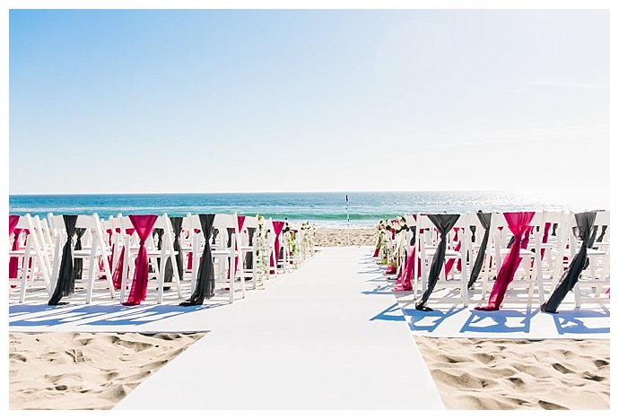 pink-beach-ceremony-decor-lily-tapia-photography