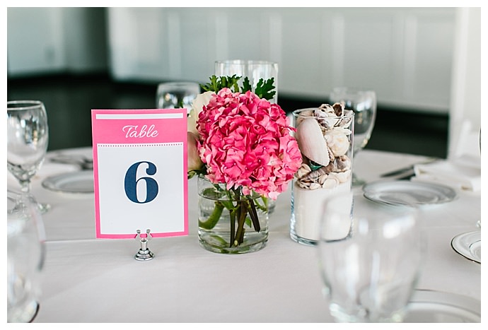 pink-table-numbers-lily-tapia-photography