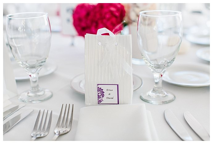 white-wedding-favor-bags-lily-tapia-photography