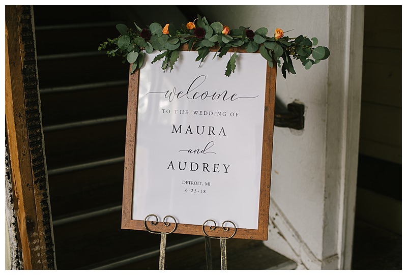 wooden-wedding-signage-with-eucalyptus