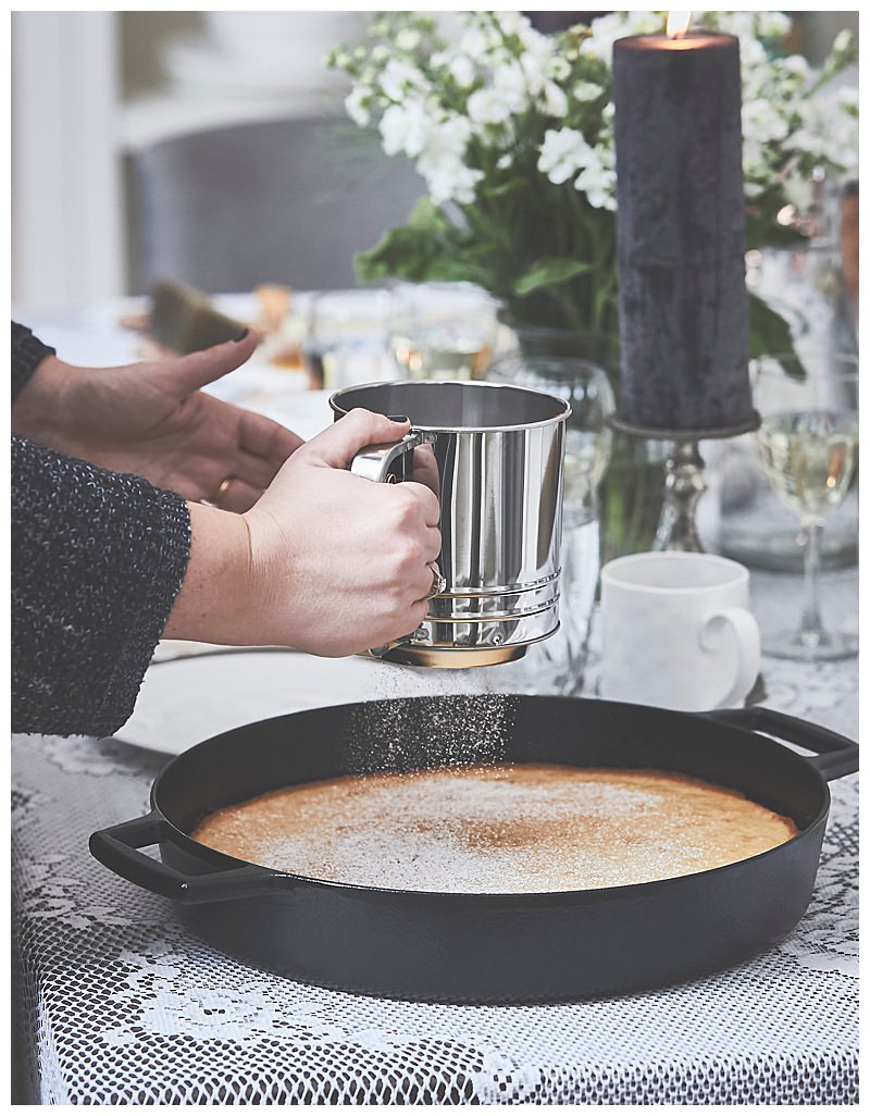 cast-iron-cake-dinner-party