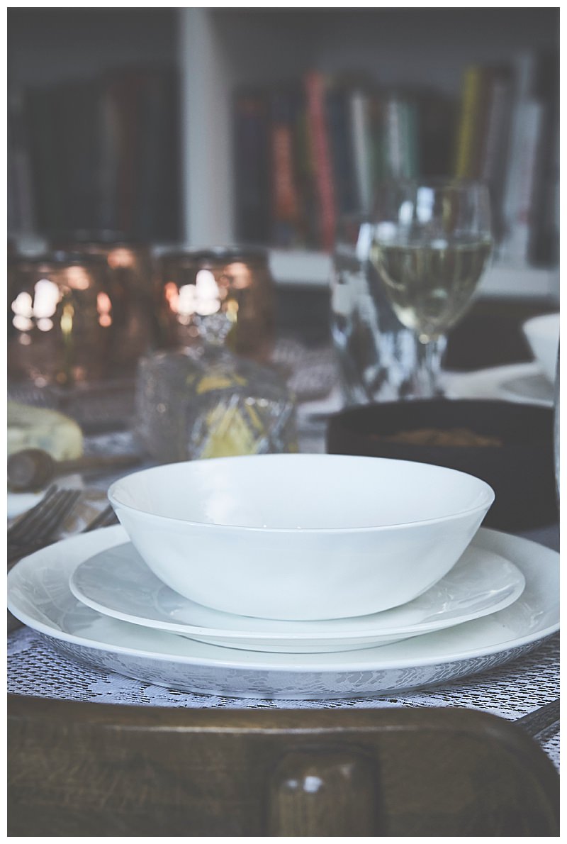 white-place-settings