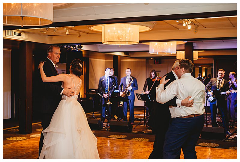 brides-dancing-with-fathers