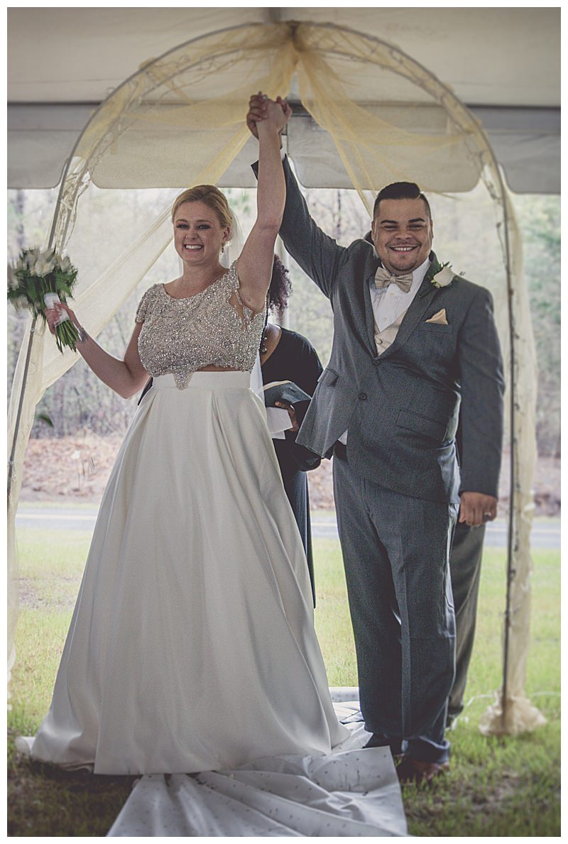 clear-tent-rainy-day-wedding