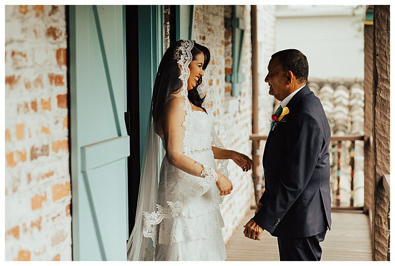 father-of-the-bride-first-look