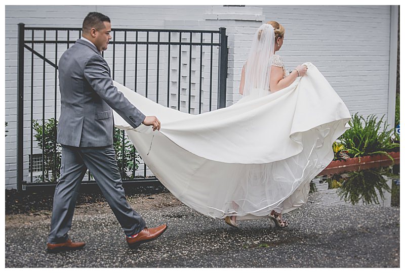 rainy-day-wedding-photos