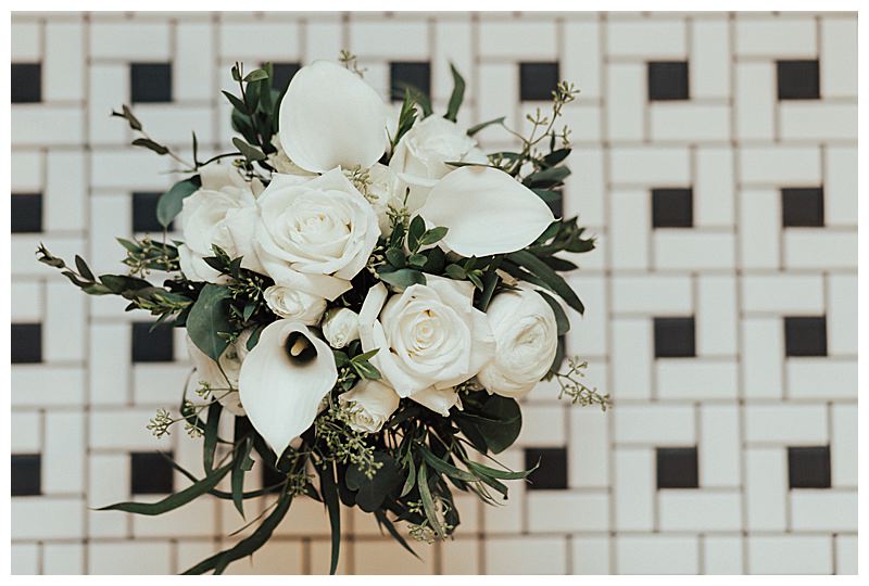 white-bridal-bouquet