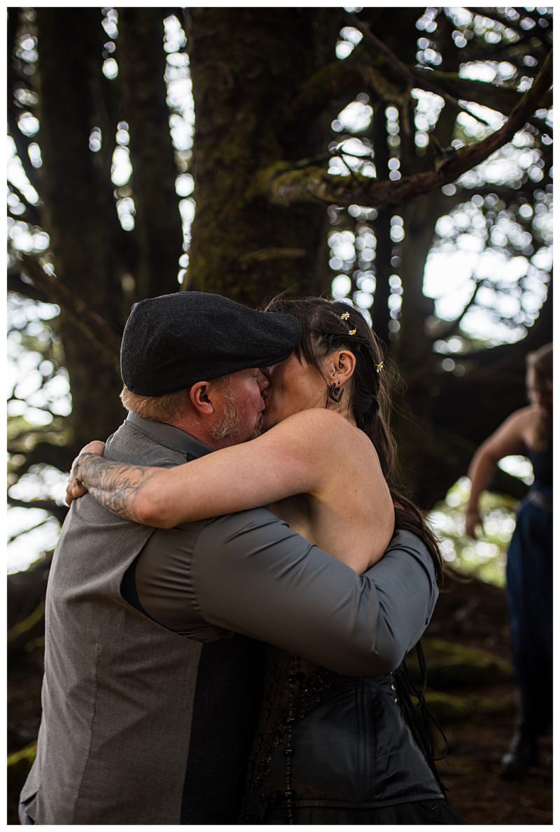 forest-elopement-3