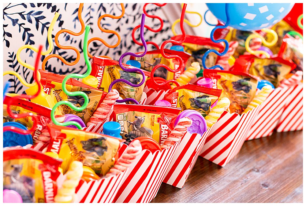 circus-themed-birthday-party-favors