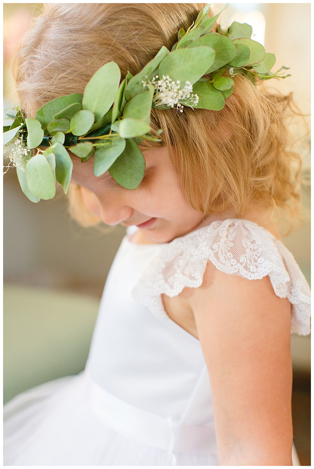 flower-crown-little-girl