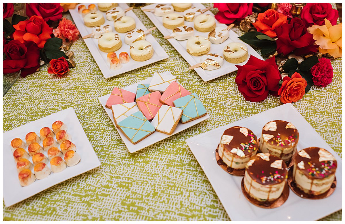 mini-wedding-desserts