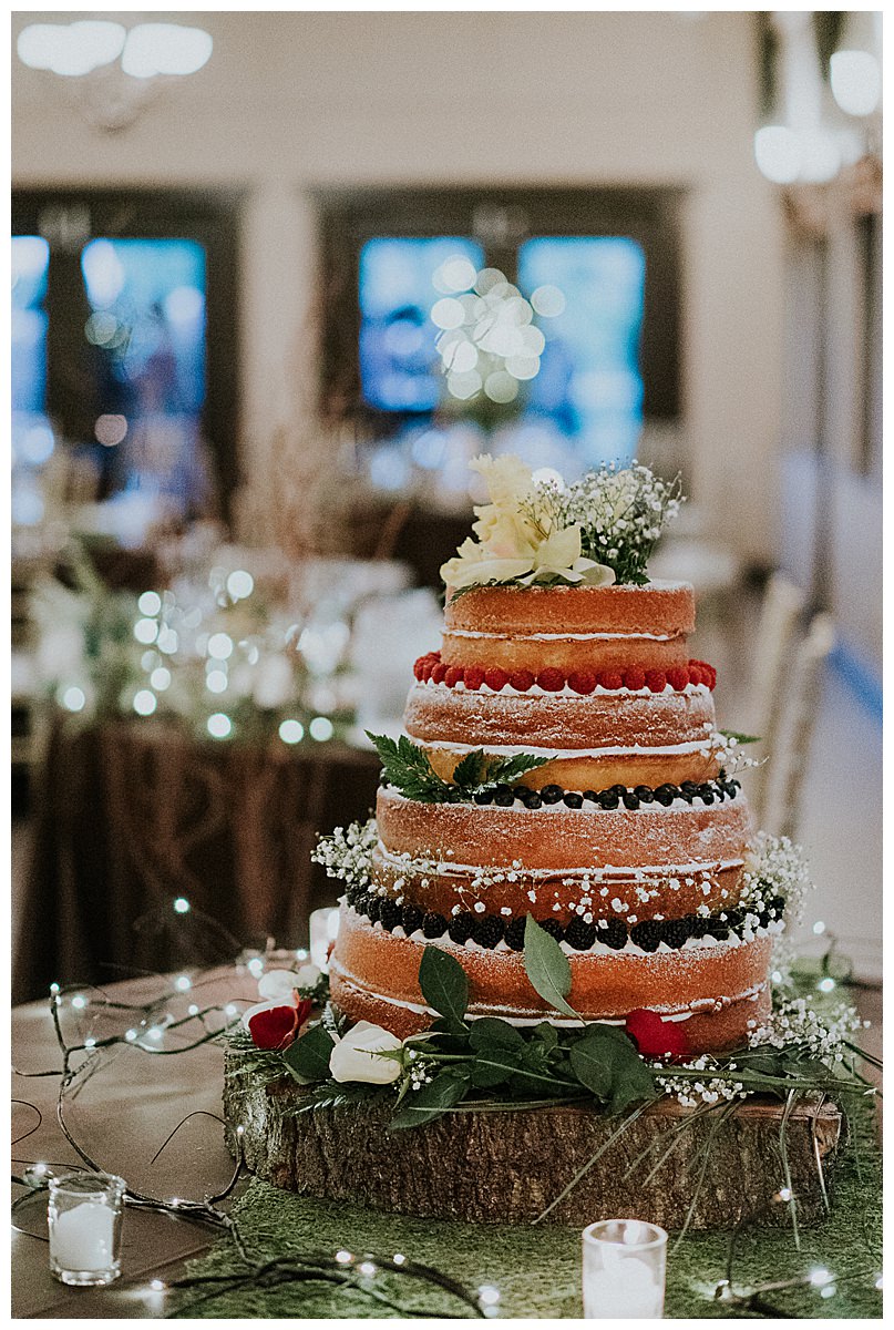 naked-wedding-cake-with-berries