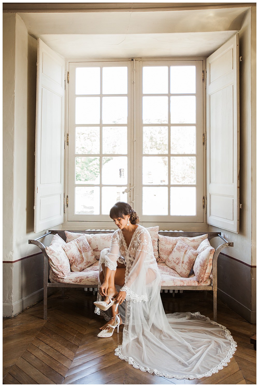 french-bride-getting-ready