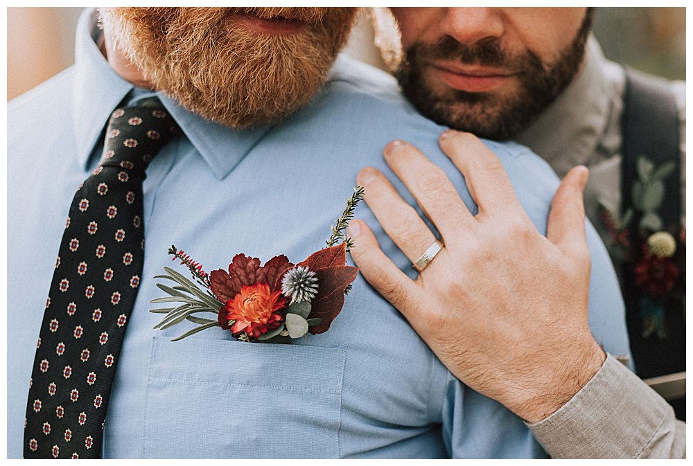 fall-wedding-boutonniere