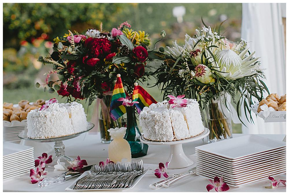 single-tiered-white-wedding-cake