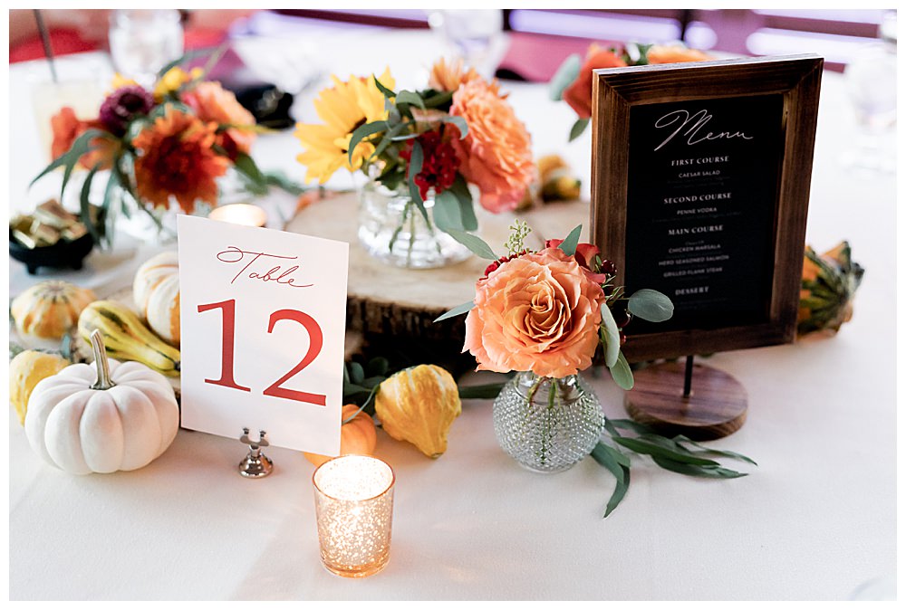 fall-wedding-tabletop-decor