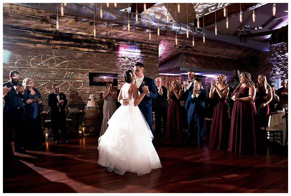 wedding-reception-first-dance-photography