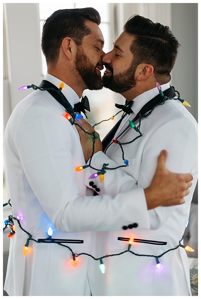 holiday-lights-wedding-photography