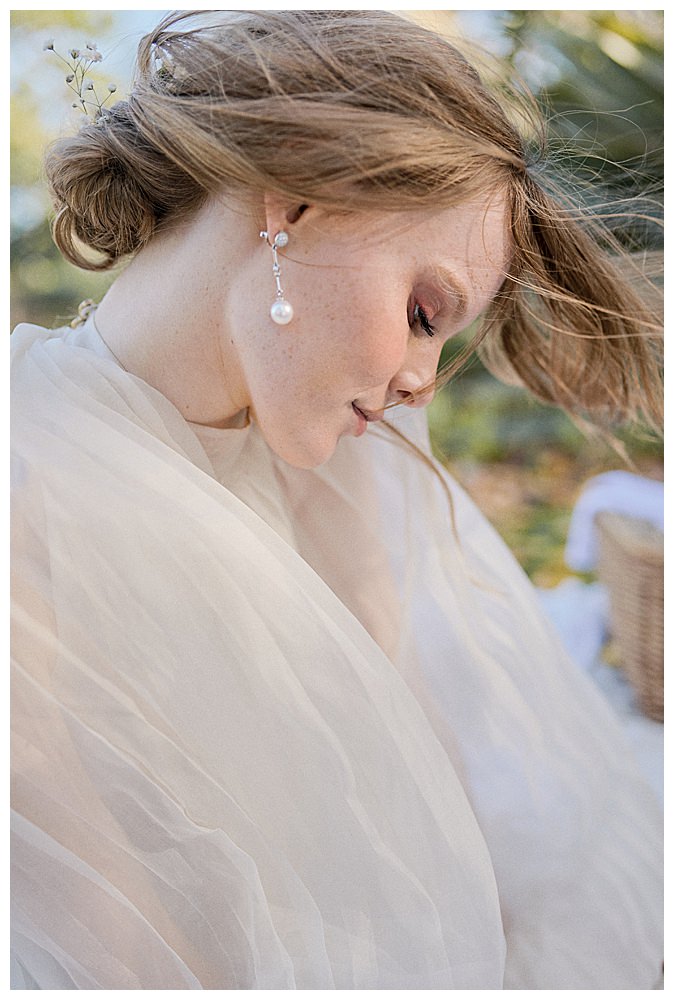 pearl-drop-bridal-earrings