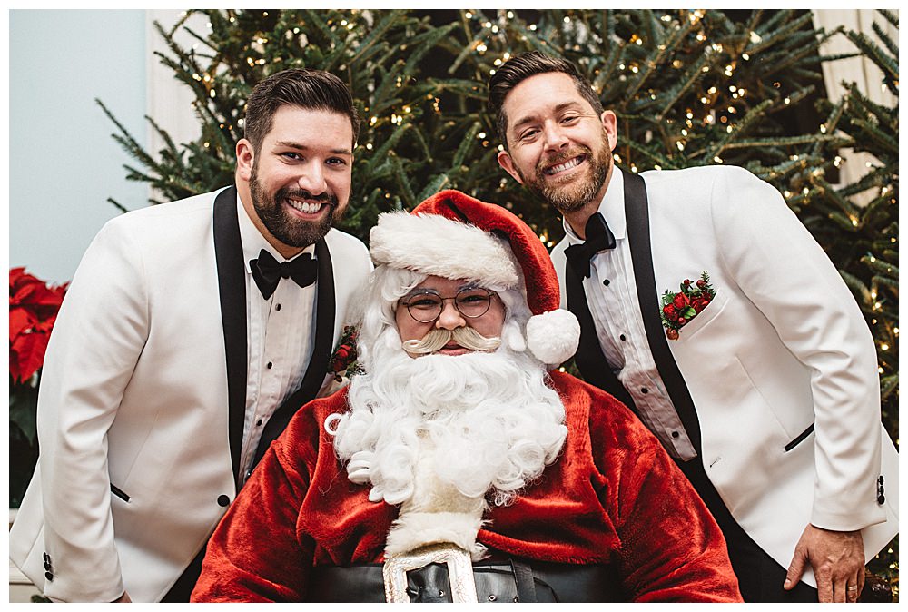 santa-with-grooms