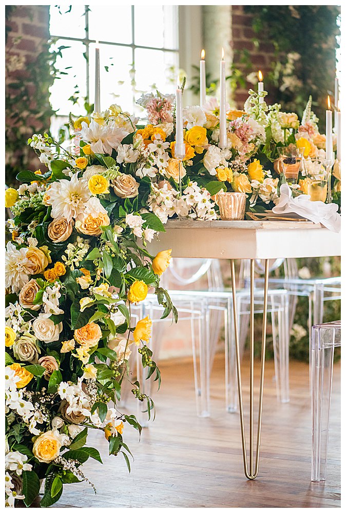 cascading-floral-centerpiece-wedding-inspiration