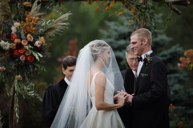 A Vermont Destination Wedding at the Peak of Fall Foliage
