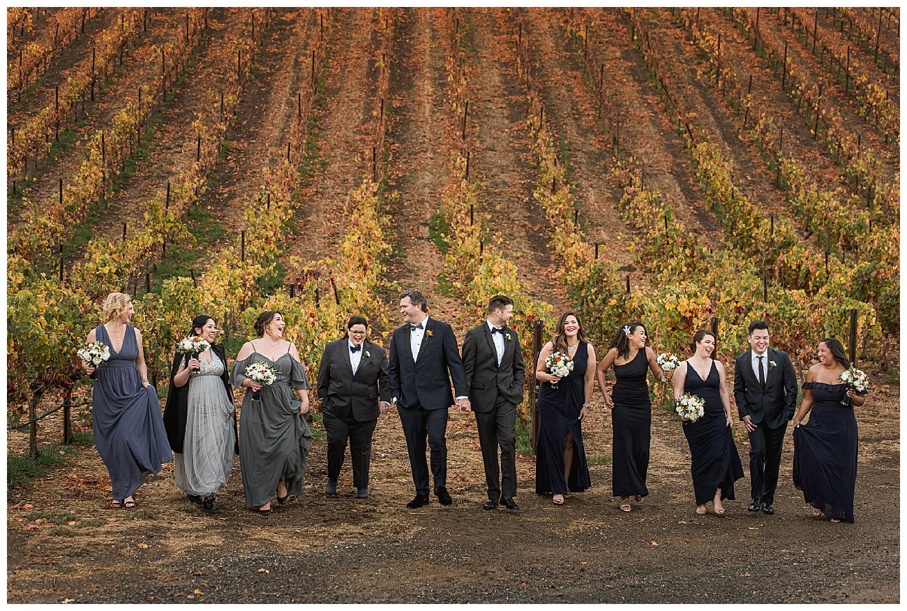 california-vineyard-fall-lgbt-wedding-4