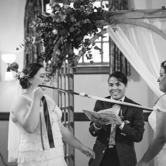 Bilingual Wedding Tips
