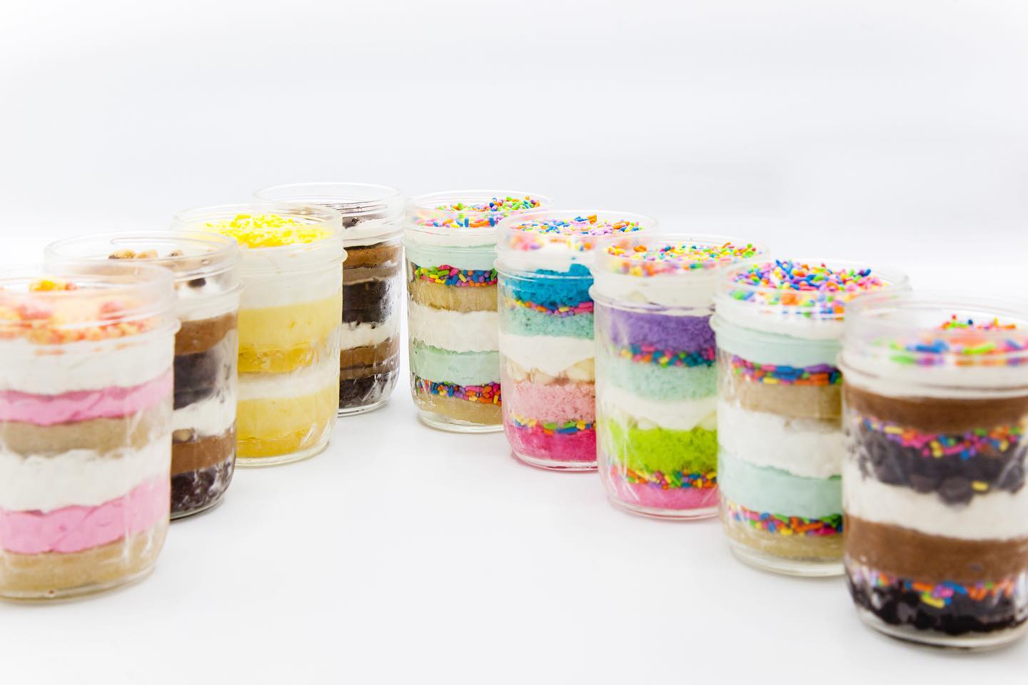 jars-by-dani-wedding-cake