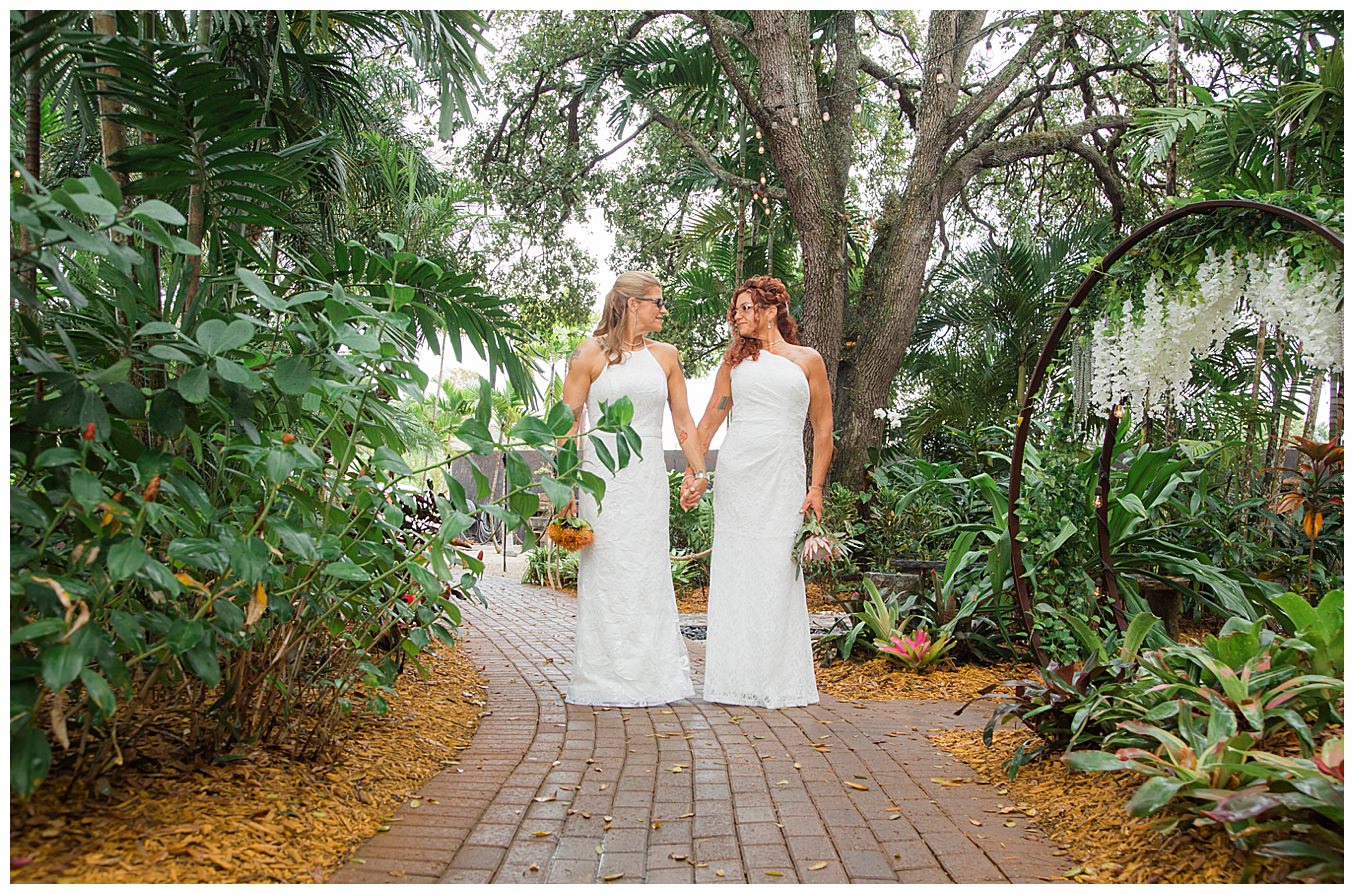 living-scultpure-sanctuary-florida-wedding-venue