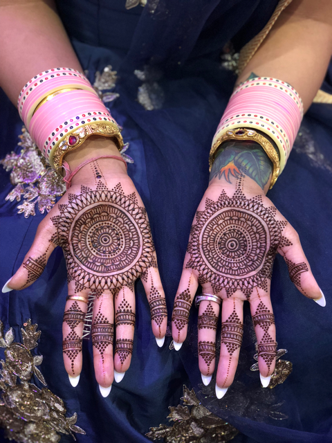 Sweet Simplicity: 20+ Easy Back Hand Mehendi Designs