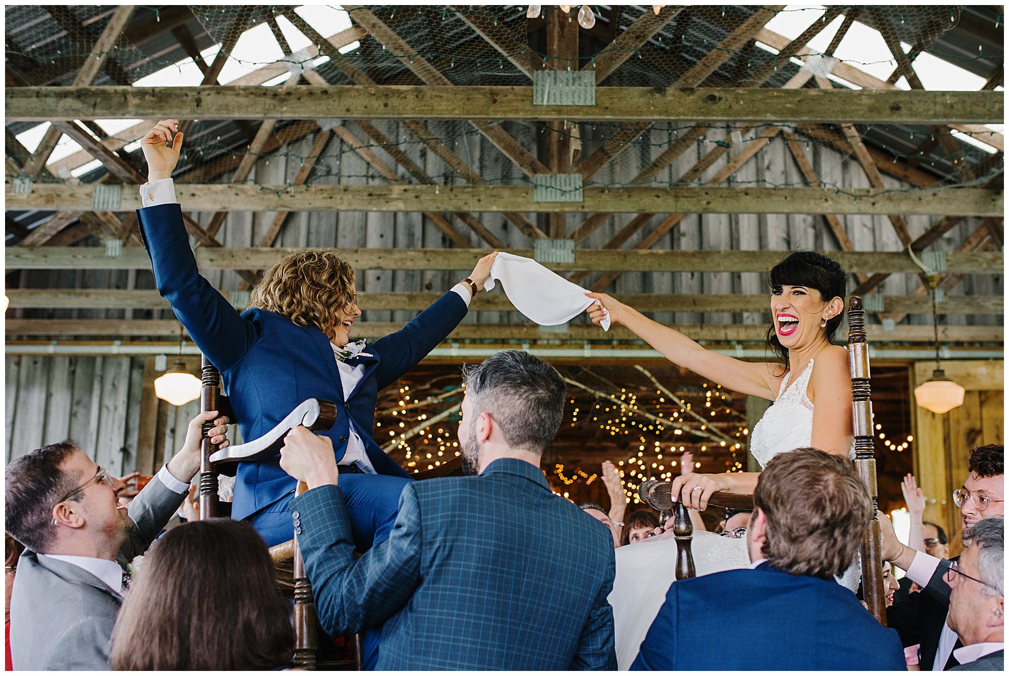 rustic-lesbian-wedding-in-pennsylvania-29