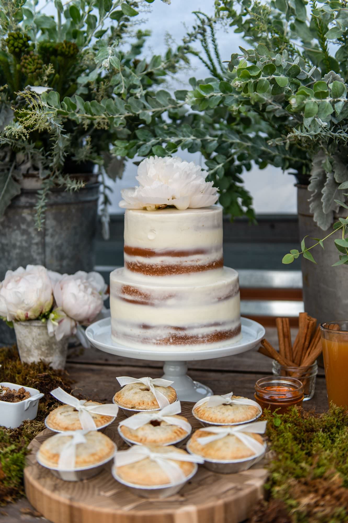 Raise Up Your Wedding Cake - Special Moments Events