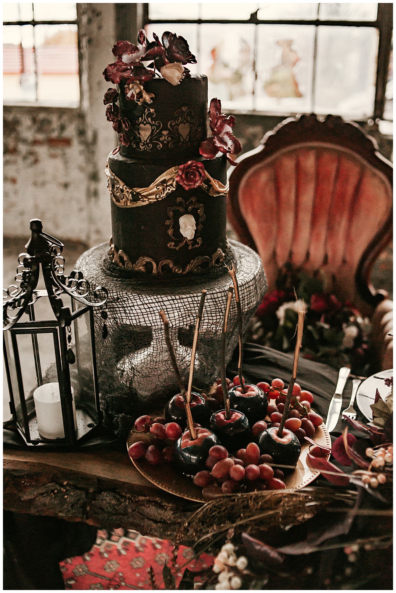 halloween-wedding-desserts