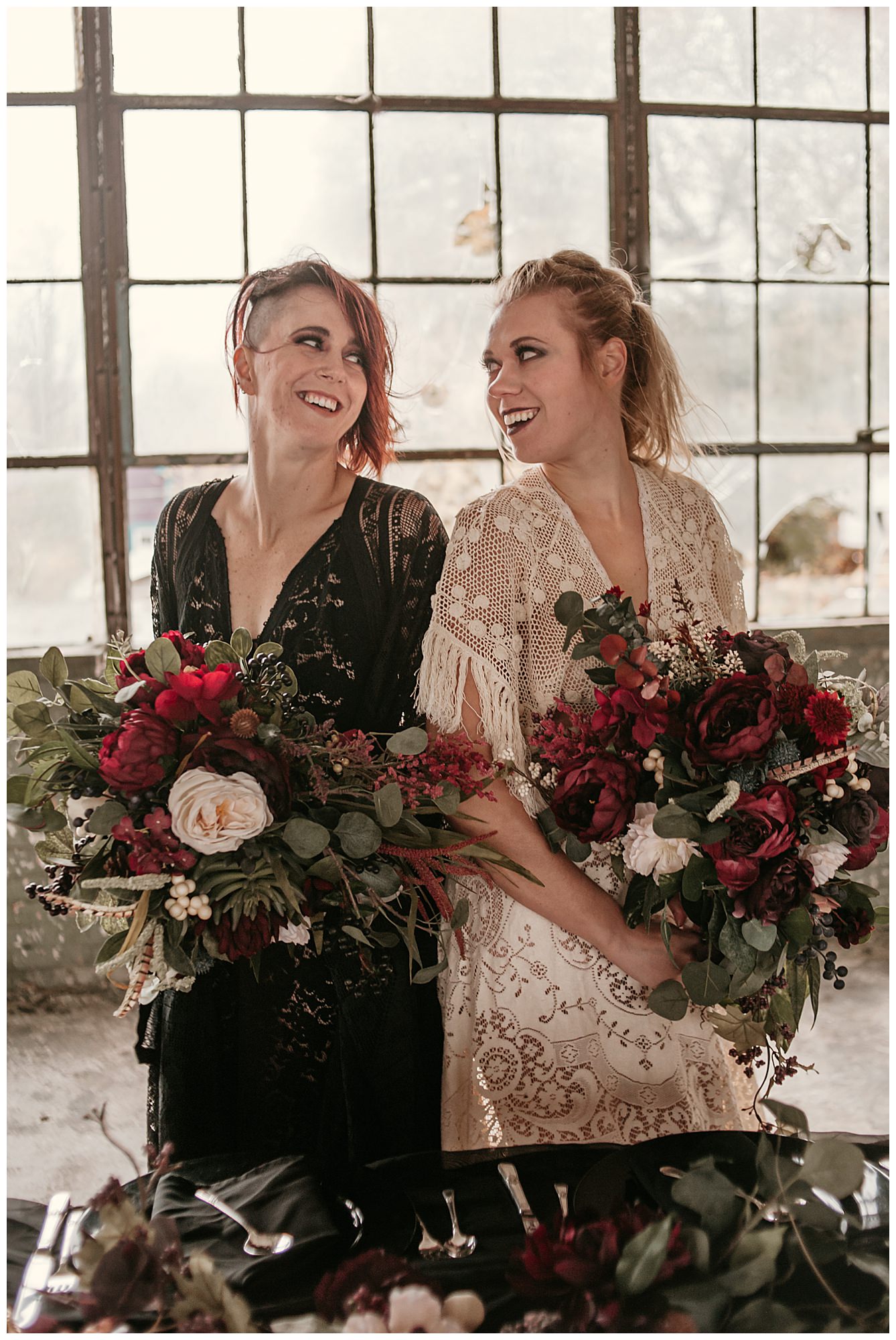 red-wedding-bouquets