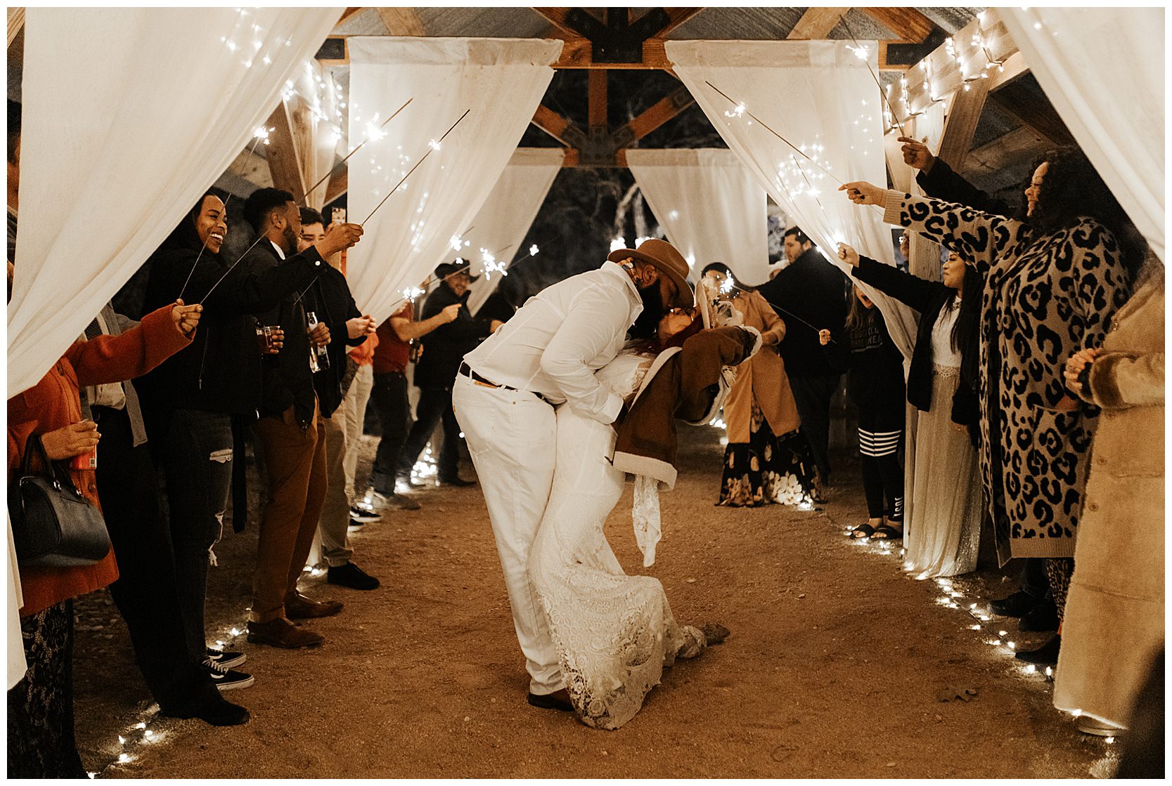 sparkler-exit-texas-wedding