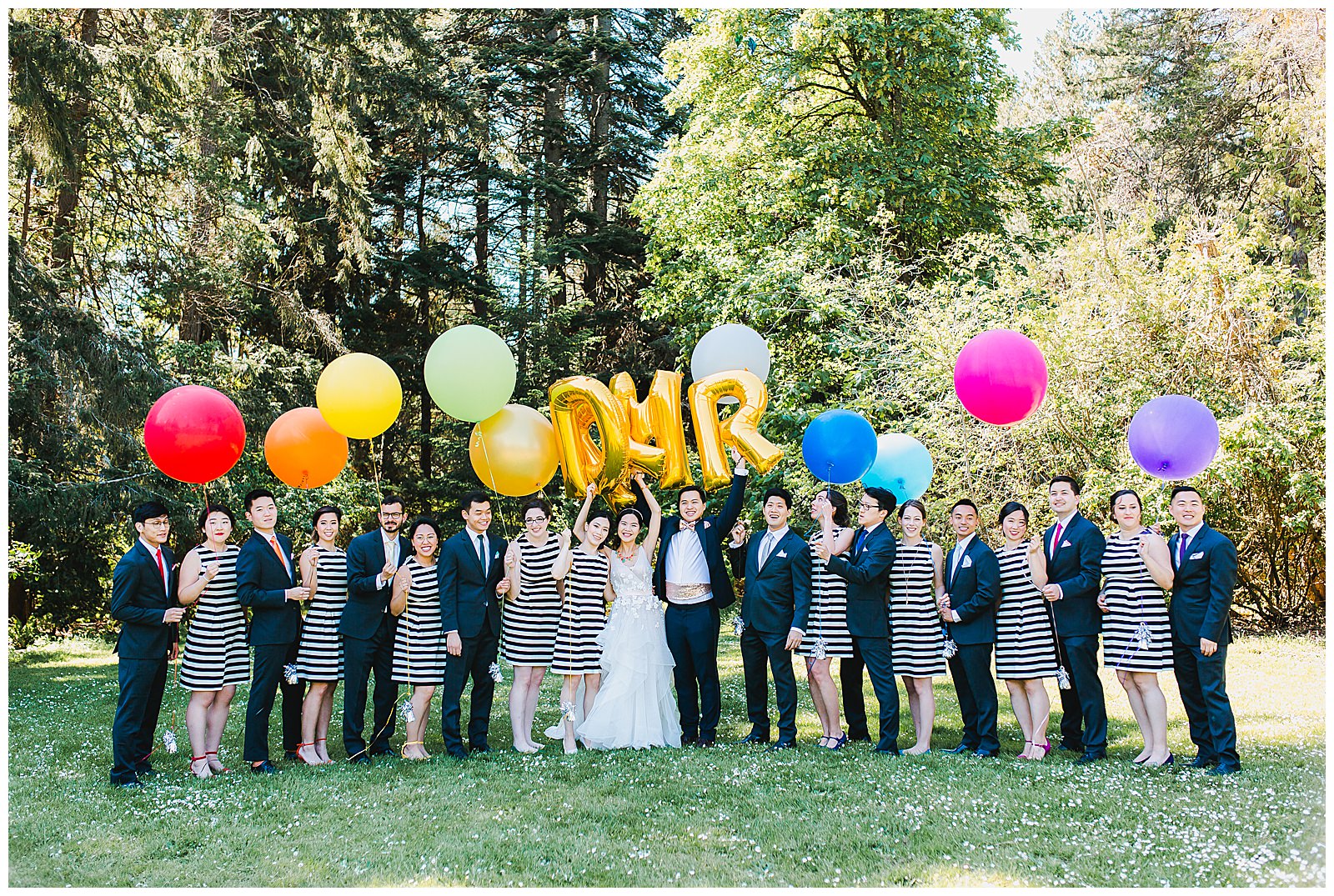 wedding-party-with-balloons