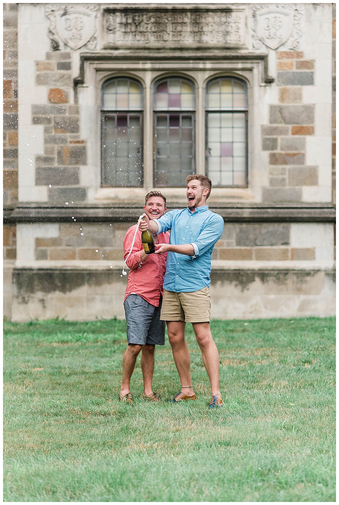 outdoor-picnic-gay-engagement-session-13