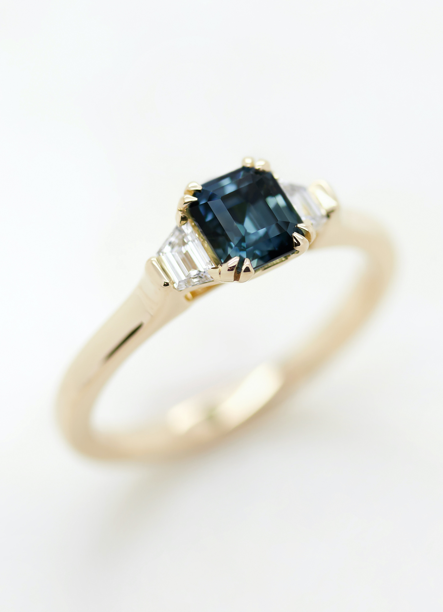 teal-sapphire-engagement-ring