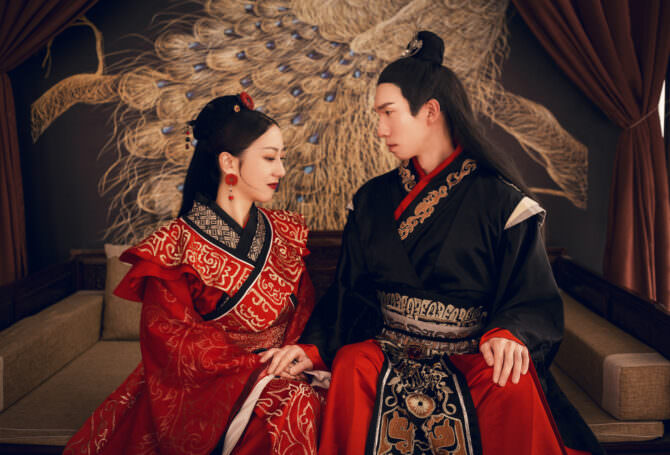 Vintage Inspired Chinese Engagement Shoot