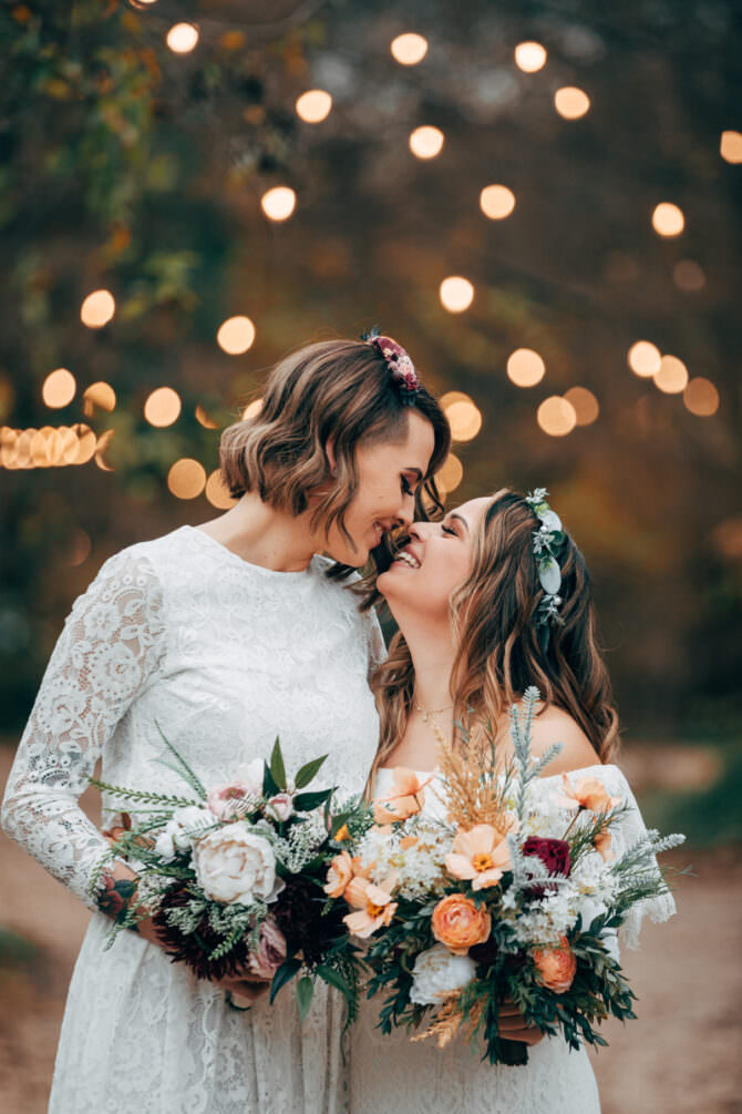 GenderNeutral Wedding Flower Checklist Love Inc. Mag